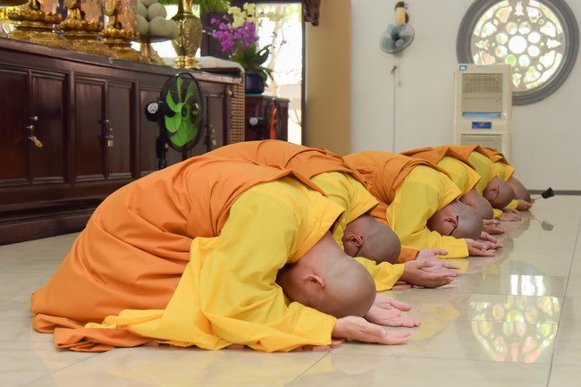 Wedding Ceremony at the pagoda