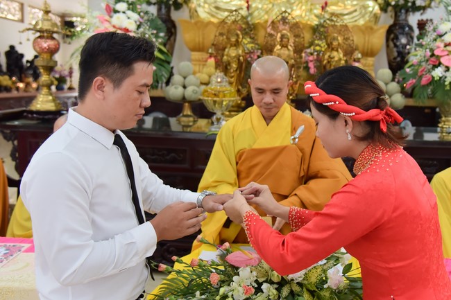 Wedding Ceremony at the pagoda