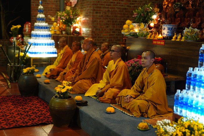 Three-Jewel Refuge Ceremony at Dai Co Viet Pagoda – Yen Bai