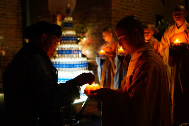 Three-Jewel Refuge Ceremony at Dai Co Viet Pagoda – Yen Bai