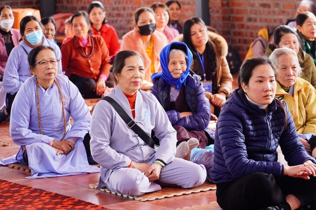 Three-Jewel Refuge Ceremony at Dai Co Viet Pagoda – Yen Bai
