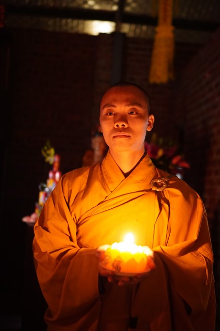 Three-Jewel Refuge Ceremony at Dai Co Viet Pagoda – Yen Bai