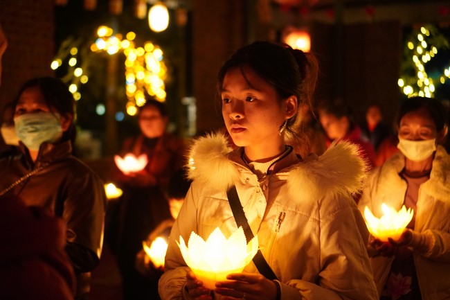 Three-Jewel Refuge Ceremony at Dai Co Viet Pagoda – Yen Bai