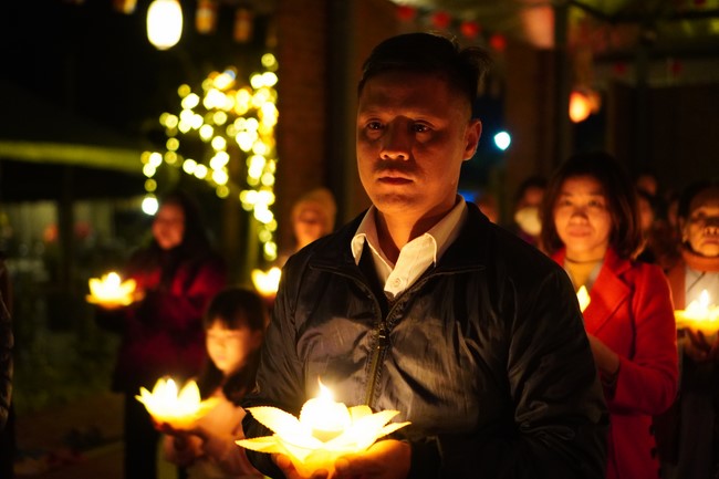 Three-Jewel Refuge Ceremony at Dai Co Viet Pagoda – Yen Bai