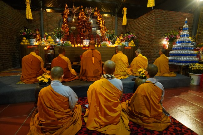 Three-Jewel Refuge Ceremony at Dai Co Viet Pagoda – Yen Bai