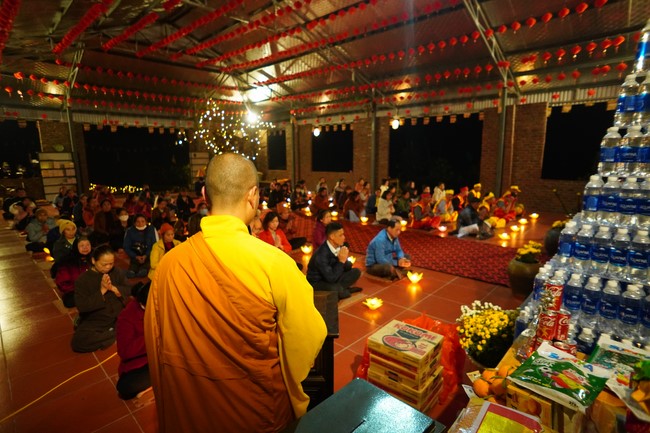 Three-Jewel Refuge Ceremony at Dai Co Viet Pagoda – Yen Bai