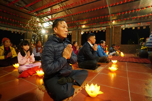 Three-Jewel Refuge Ceremony at Dai Co Viet Pagoda – Yen Bai