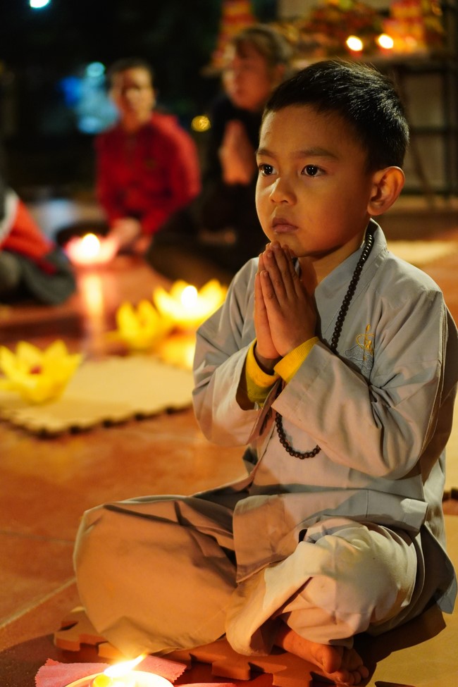 Three-Jewel Refuge Ceremony at Dai Co Viet Pagoda – Yen Bai