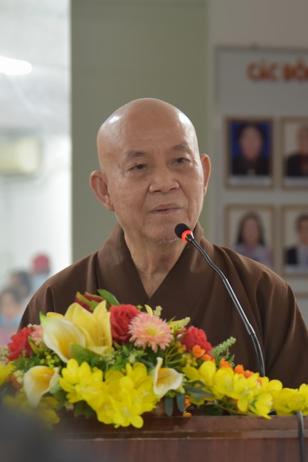 Tặng quà Tết cho hội người mù, các gia đình khó khăn, và phóng sanh tại các tỉnh Miền Tây