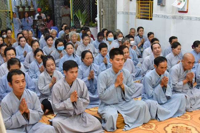 The 5th Gratitude Ceremony to Buddhists at the Minh Chat ashram, Can Tho