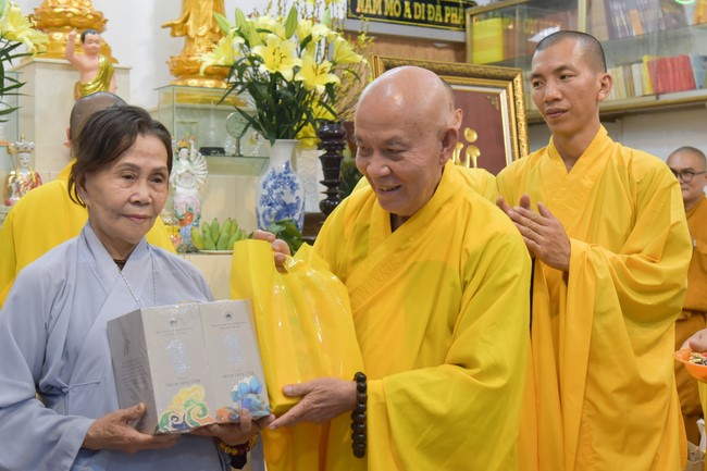 The 5th Gratitude Ceremony to Buddhists at the Minh Chat ashram, Can Tho