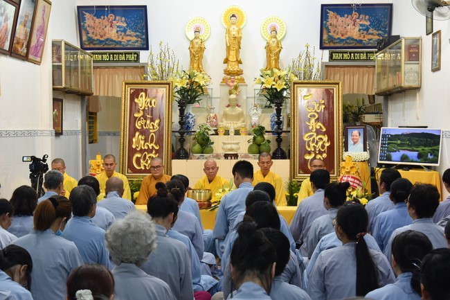 The 5th Gratitude Ceremony to Buddhists at the Minh Chat ashram, Can Tho