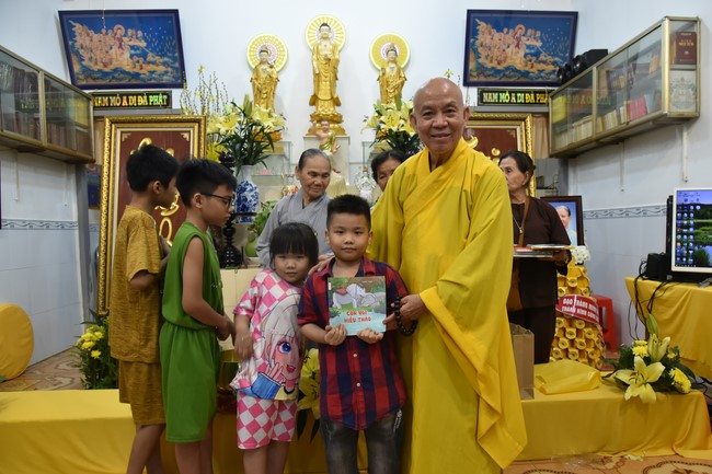 The 5th Gratitude Ceremony to Buddhists at the Minh Chat ashram, Can Tho