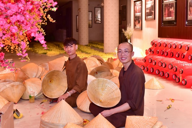 Preparation Activities to Welcome Year of Cat (part 3)