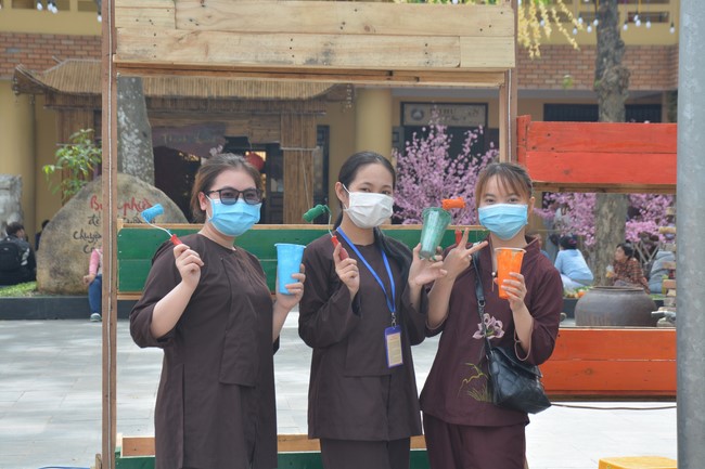 Preparation Activities to Welcome Year of Cat (part 3)