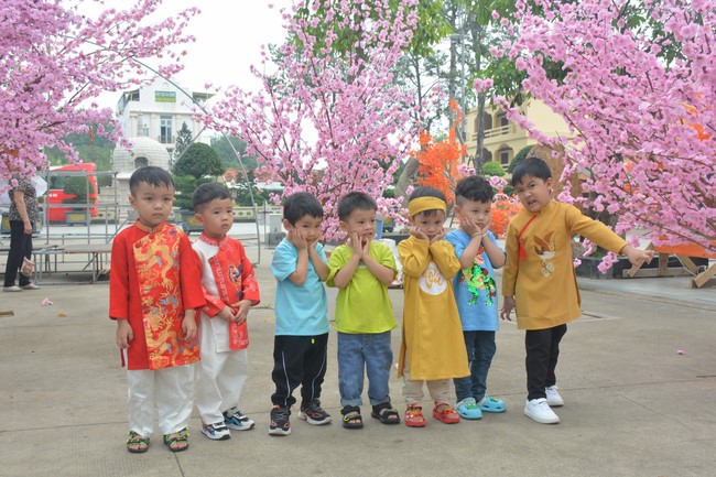 Preparation Activities to Welcome Year of Cat (part 3)