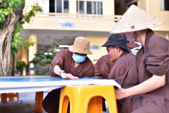 Preparation Activities to Welcome Year of Cat (part 3)