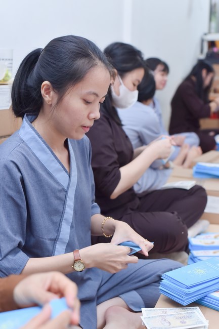 Preparation Activities to Welcome Year of Cat (part 3)