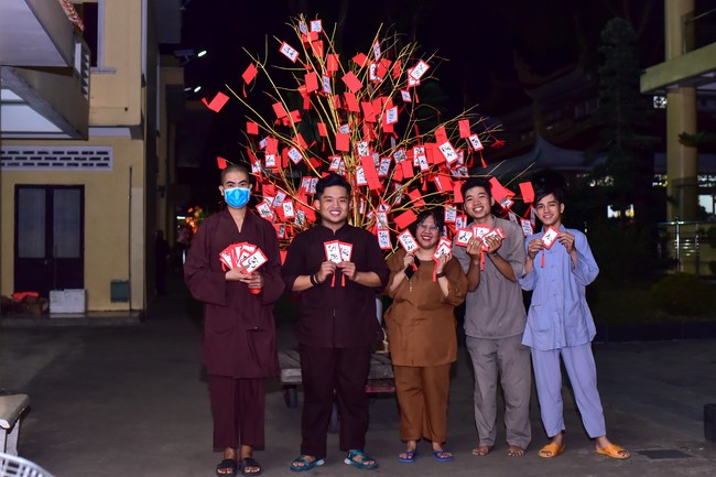 Preparation Activities to Welcome Year of Cat (part 3)