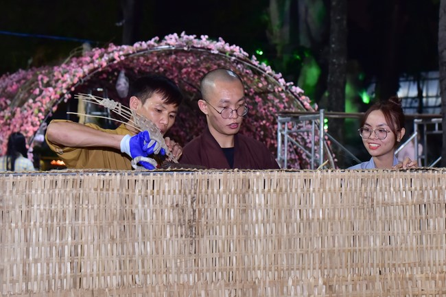 Preparation Activities to Welcome Year of Cat (part 3)