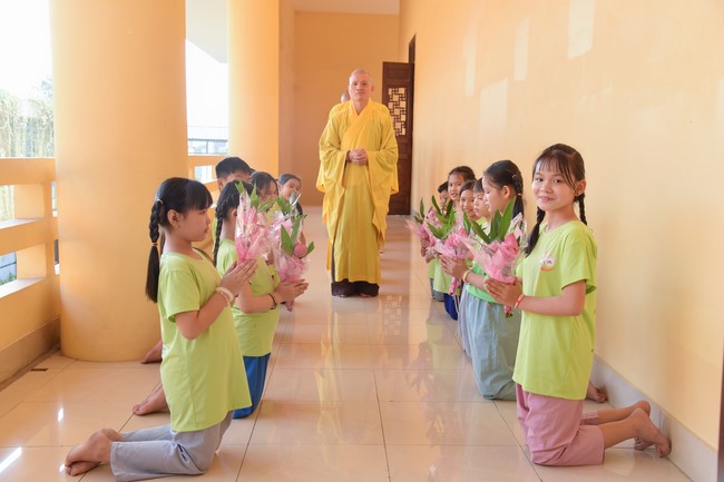 The Vovinam kung fu Class and Wisdom Nurturing class's Year-End Party