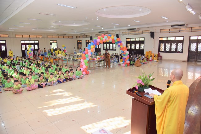 The Vovinam kung fu Class and Wisdom Nurturing class's Year-End Party