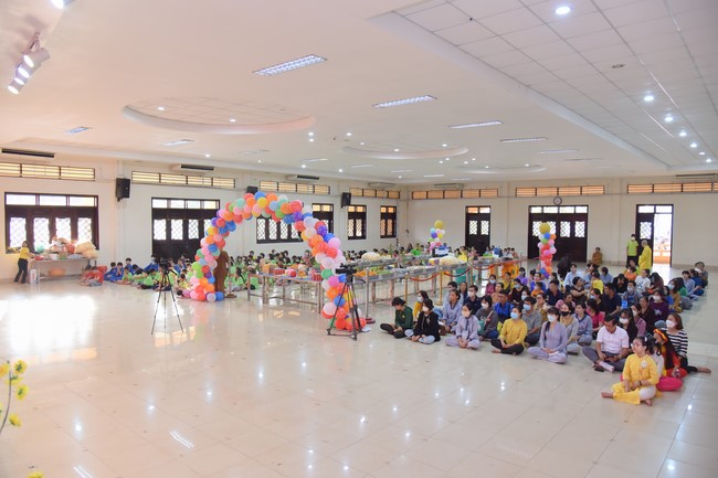 The Vovinam kung fu Class and Wisdom Nurturing class's Year-End Party