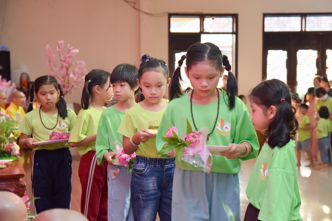 The Vovinam kung fu Class and Wisdom Nurturing class's Year-End Party