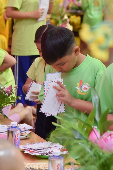 The Vovinam kung fu Class and Wisdom Nurturing class's Year-End Party