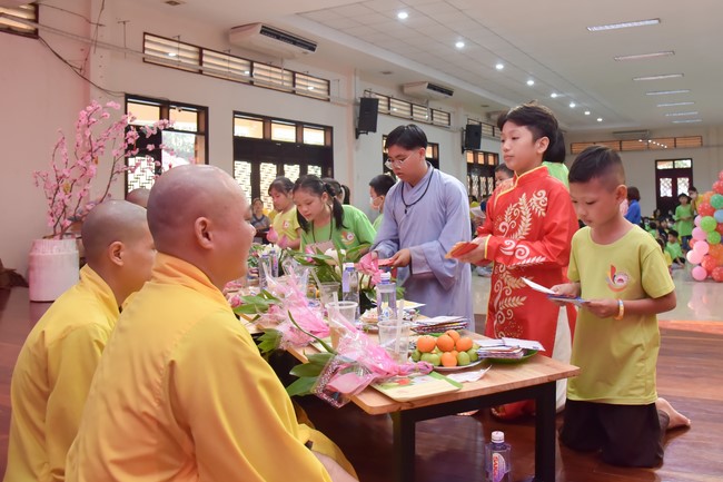 The Vovinam kung fu Class and Wisdom Nurturing class's Year-End Party