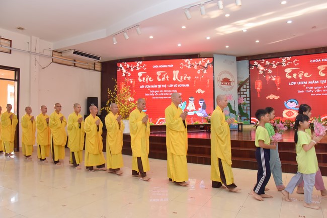 The Vovinam kung fu Class and Wisdom Nurturing class's Year-End Party