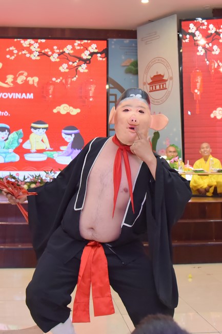 The Vovinam kung fu Class and Wisdom Nurturing class's Year-End Party