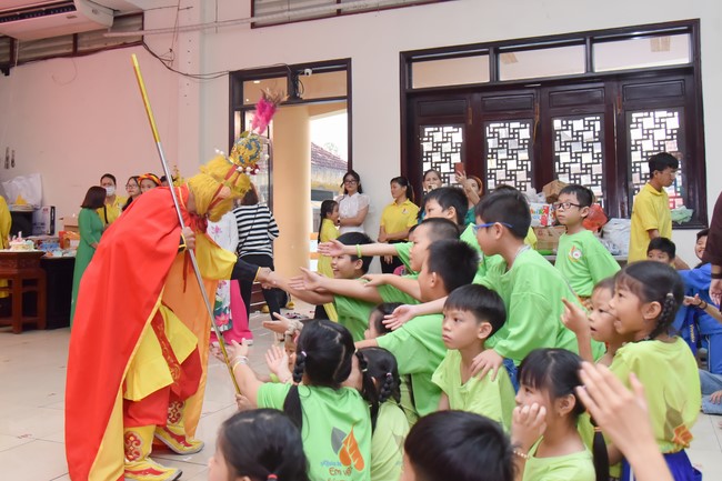 The Vovinam kung fu Class and Wisdom Nurturing class's Year-End Party