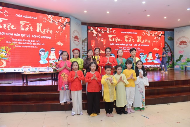 The Vovinam kung fu Class and Wisdom Nurturing class's Year-End Party