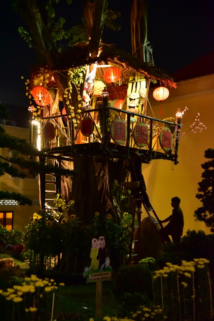 Toàn cảnh Chùa Hoằng Pháp lung linh trong những đêm cận Tết Quý Mão