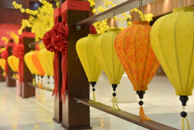 Toàn cảnh Chùa Hoằng Pháp lung linh trong những đêm cận Tết Quý Mão