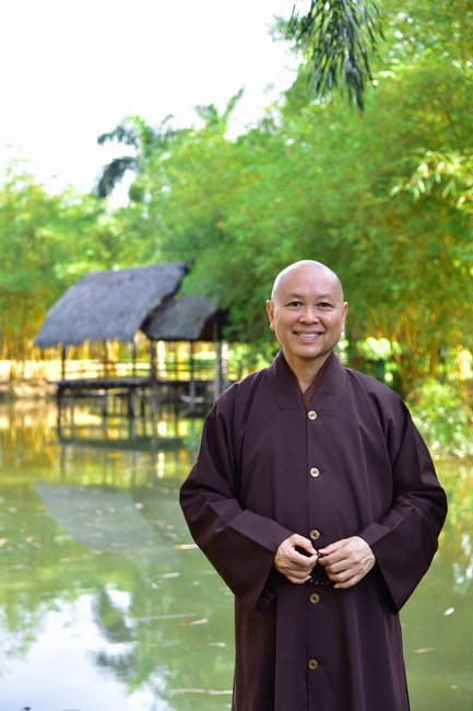 Thăm Thủy Hoa Viên