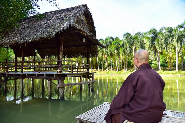 Thăm Thủy Hoa Viên