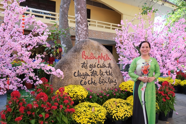 Sightseeing in spring 2023