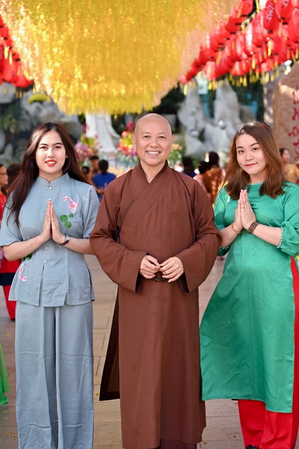 Sightseeing in spring 2023