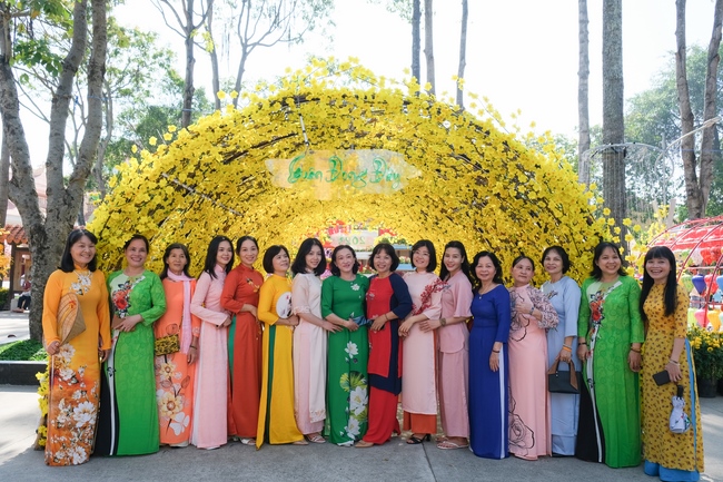 Sightseeing in spring 2023