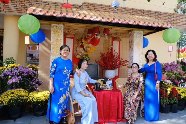 Sightseeing in spring 2023