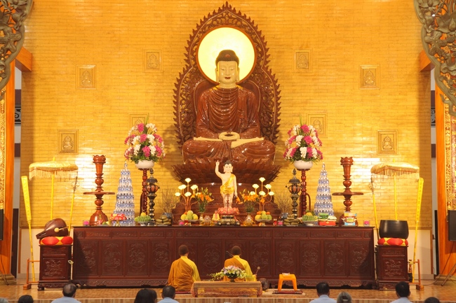 Chùa Giai Lam - Hà Tĩnh: Lễ sám hối