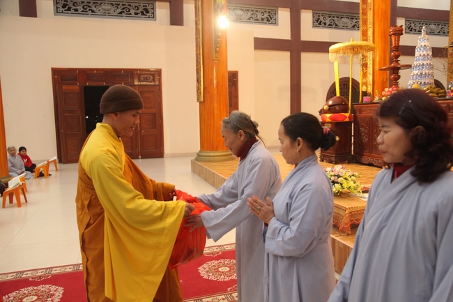 Chùa Giai Lam - Hà Tĩnh: Lễ sám hối