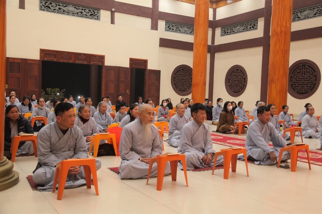 Chùa Giai Lam - Hà Tĩnh: Lễ sám hối