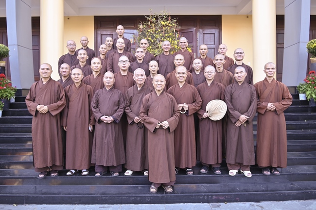 Welcome the Spring beside the Master