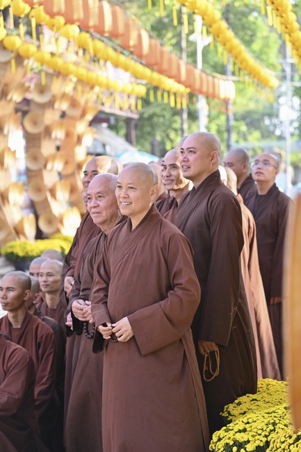 Welcome the Spring beside the Master