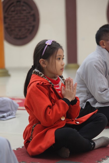 Welcoming New Year's Eve and the Lunar Year‘s First day at Giai Lam Pagoda - Ha Tinh