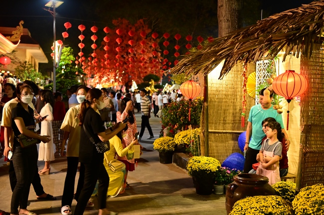 Đêm giao thừa chào đón năm Quý Mão