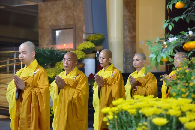 Đêm giao thừa chào đón năm Quý Mão